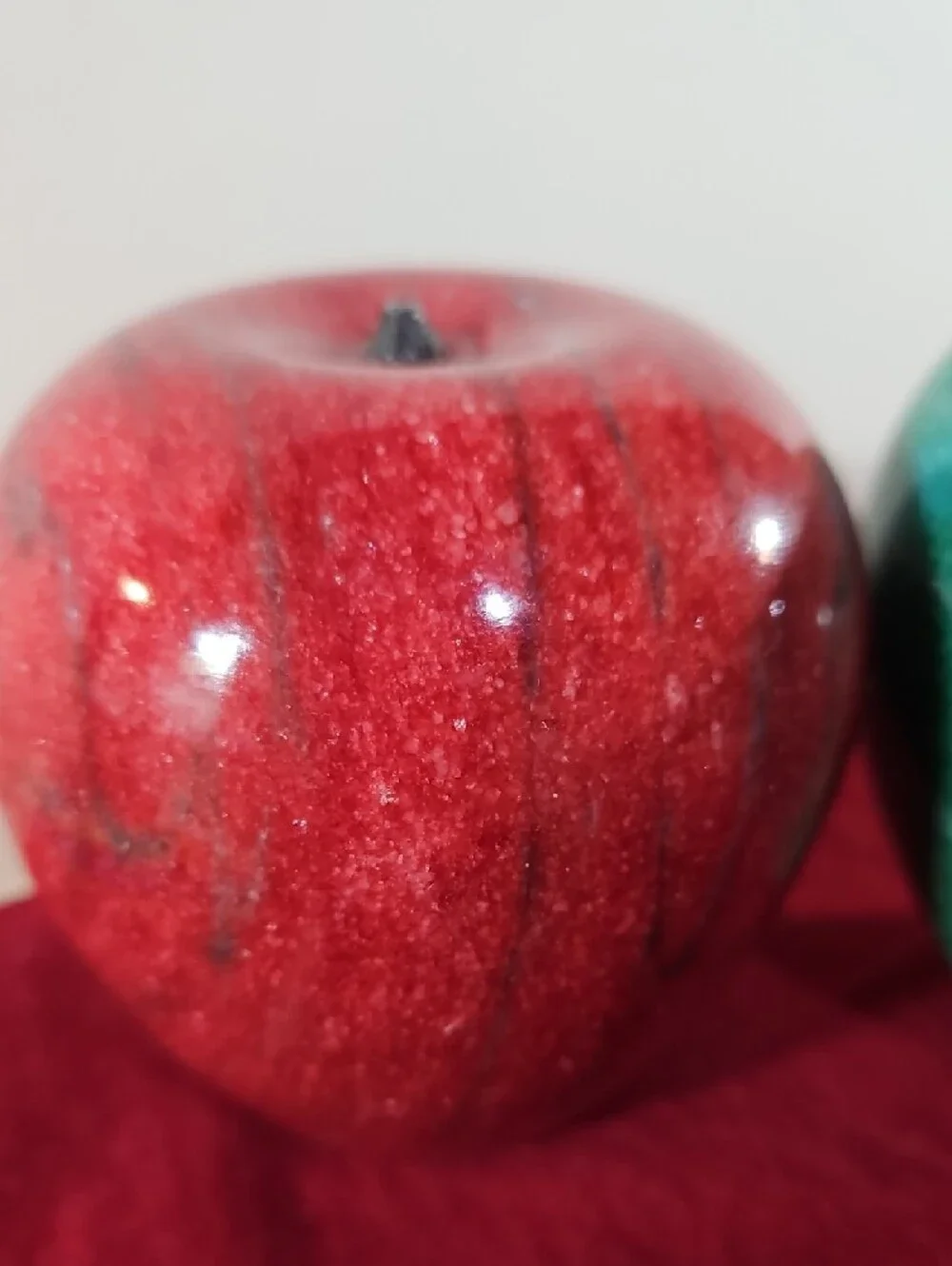 VTG Polished Alabaster Marble Onyx Apple Desk Decor Set of 2